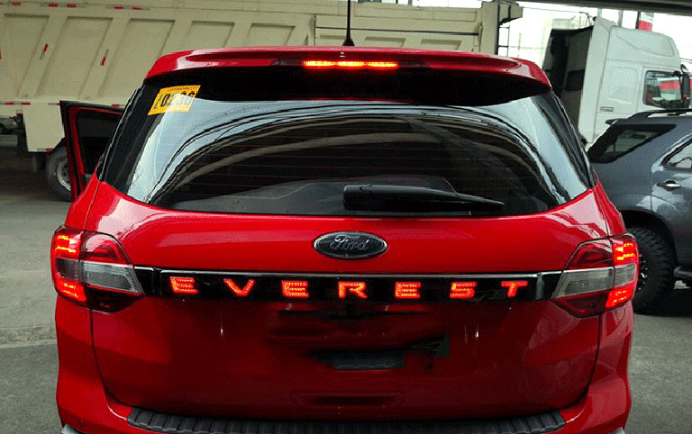 den-led-cop-sau-xe-ford-everest-sl-3