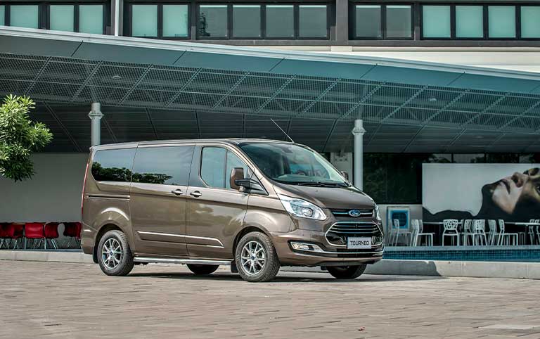 ford-tourneo-titanium-2019-sl-2