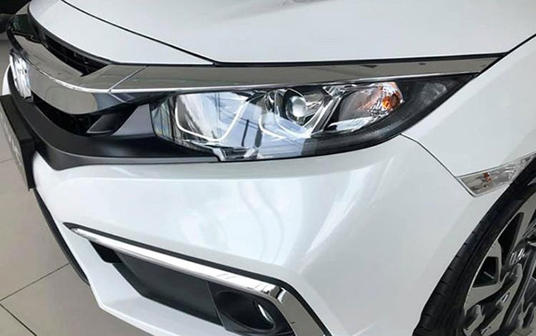 honda-civic-1-8e-2020-3