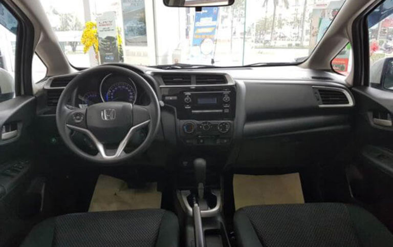 honda-jazz-v-2020