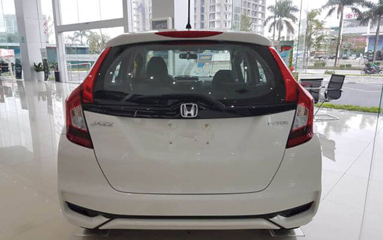 honda-jazz-v-2020-1-5-cvt-sl-4