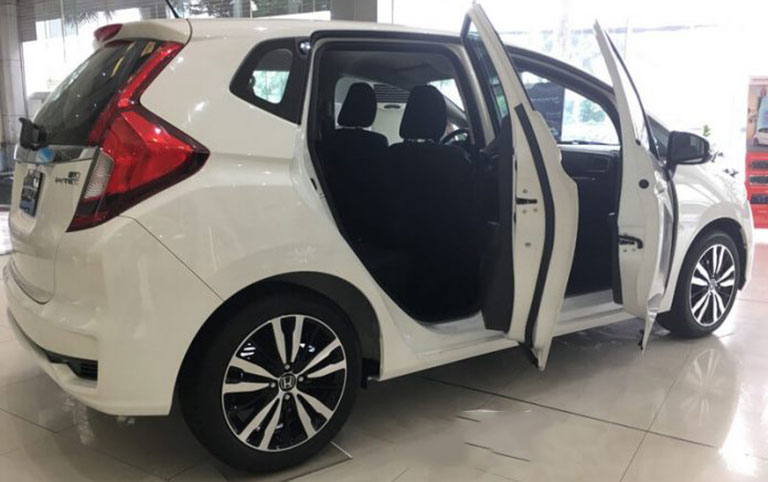 honda-jazz-vx-2020-sl-2