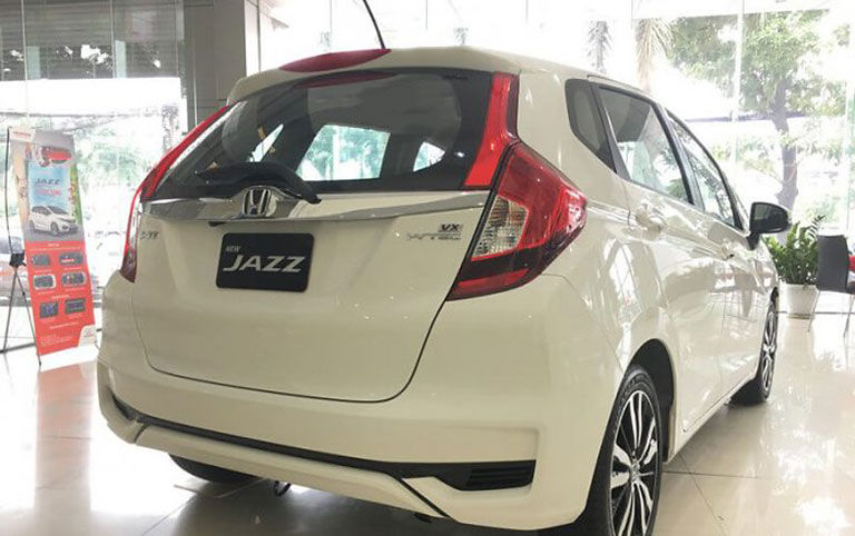 honda-jazz-vx-2020-2