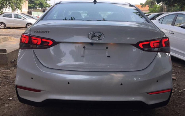 hyundai-accent-1-4-mt-2020-base-2