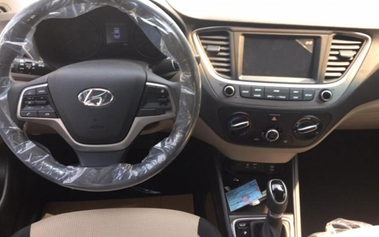 hyundai-accent-1-4-mt-2020-base-4