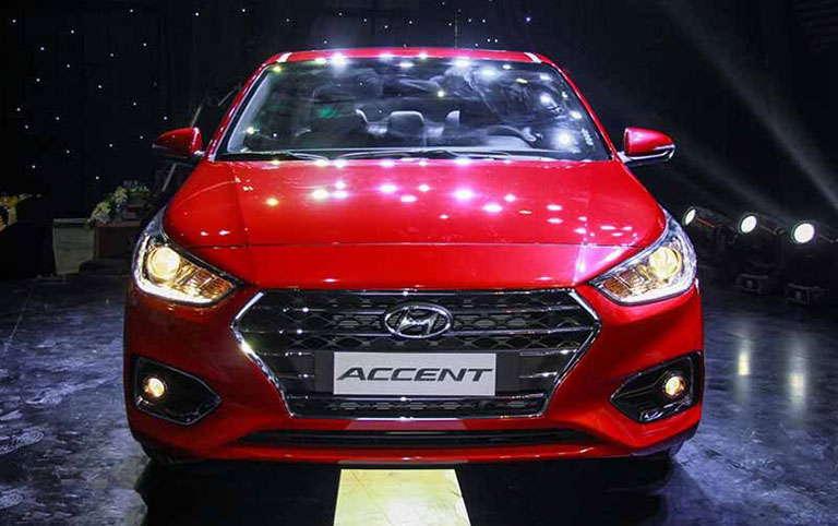 hyundai-accent-1-4at-ban-dac-biet-2