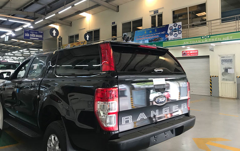 nap-thung-cao-ford-ranger-co-den-17-sl-3