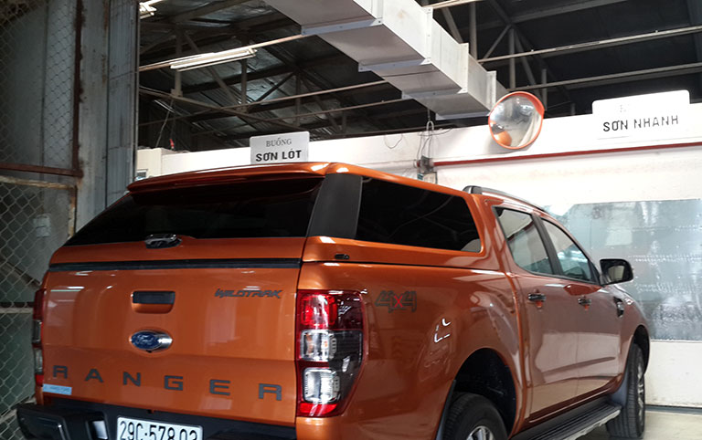 nap-thung-cao-ford-ranger-kinh-lien-3