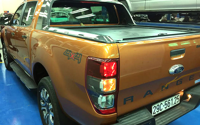 nap-thung-cuon-ford-ranger-wildtrack-1