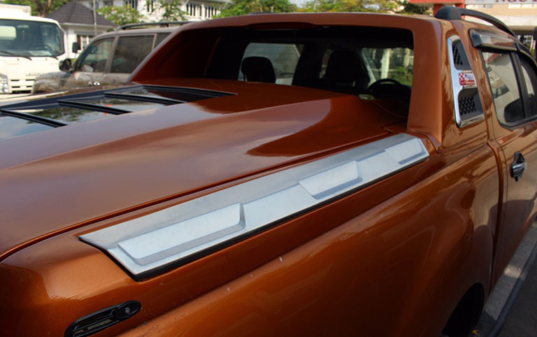 nap-thung-thap-ford-ranger-17-sl-2