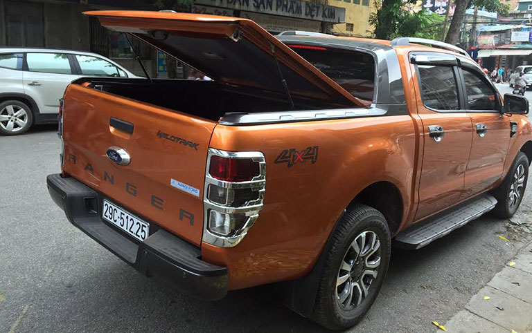 nap-thung-thap-ford-ranger-wildtrack-2017-9