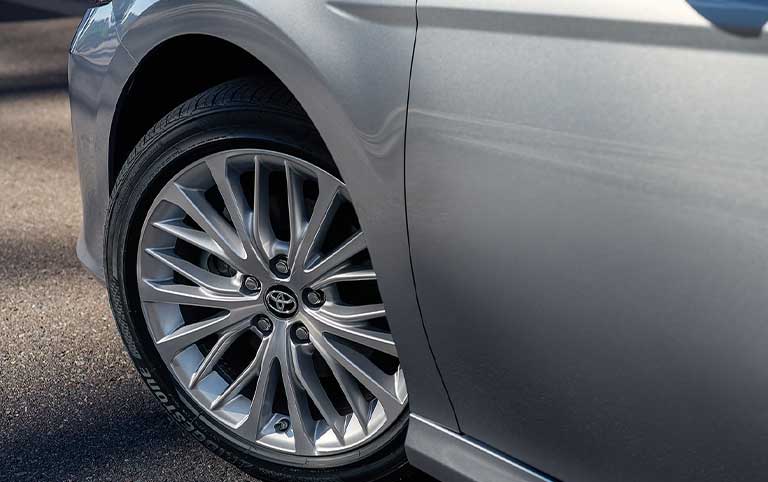 toyota-camry-2019-14