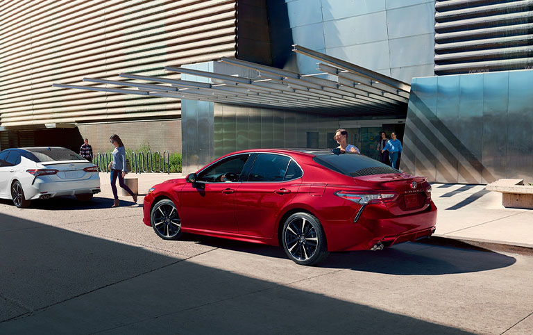 toyota-camry-2019-6