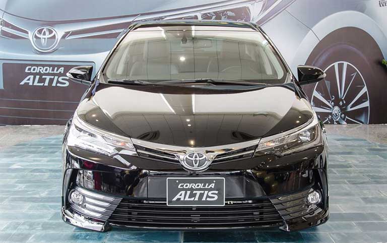 toyota-corolla-altis-2-0v-2019-4