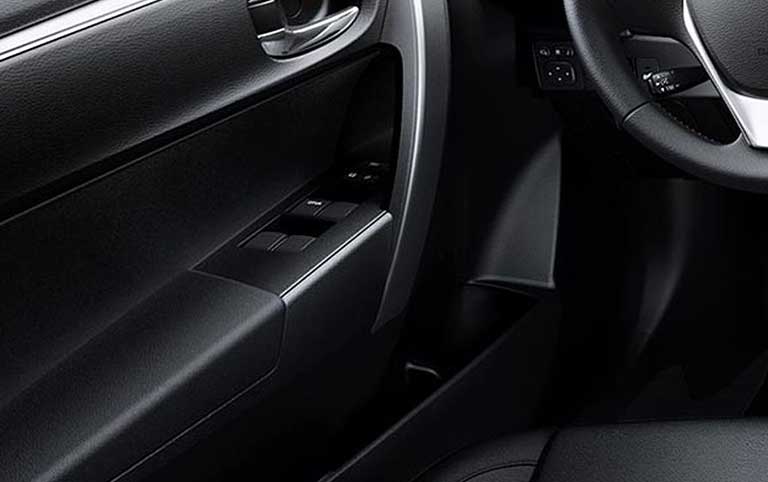 toyota-corolla-altis-2-0v-sport-2019=10