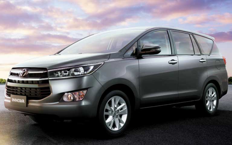toyota-innova-g-2-0at-2019-1