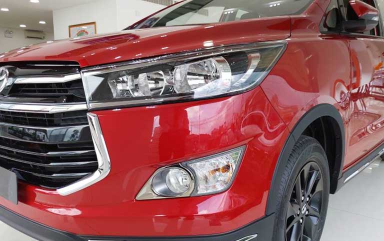 toyota-innova-venturer-2019-4