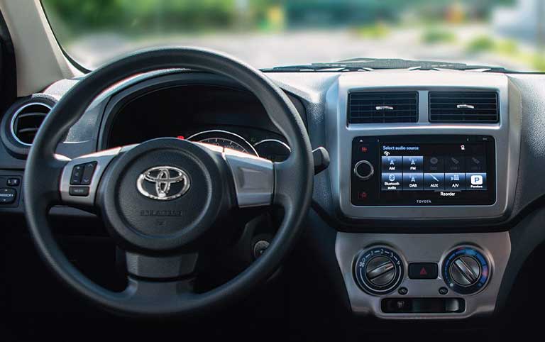 toyota-wigo-hatchback-2019-1-2-7