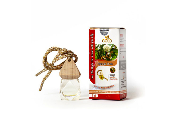 tinh-dau-bach-dan-chanh-treo-o-to-gold-2