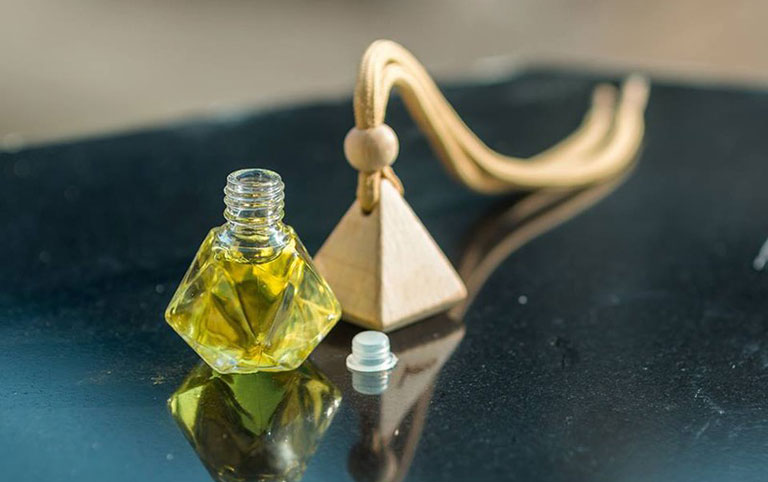 tinh-dau-cam-ngot-treo-o-to-gold-10ml-sl-3
